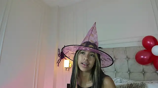 JasmineRoss 1 online show from 12, 10, 2025