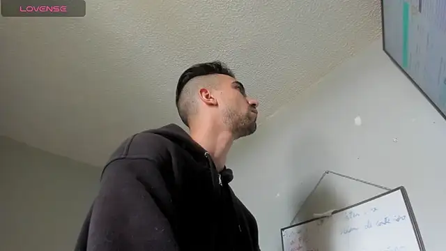 K cique online show from 1, 10, 2025