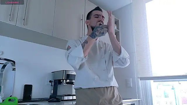 K cique online show from 8, 9, 2025