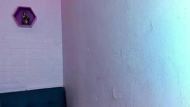 melany rouse18 online show from 3, 10, 2025