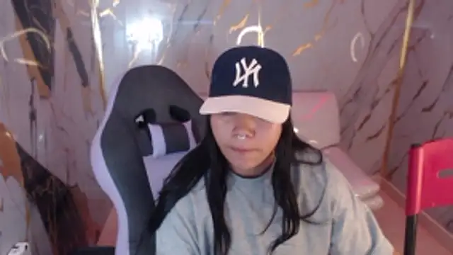 melany rouse18 online show from 11, 11, 2025