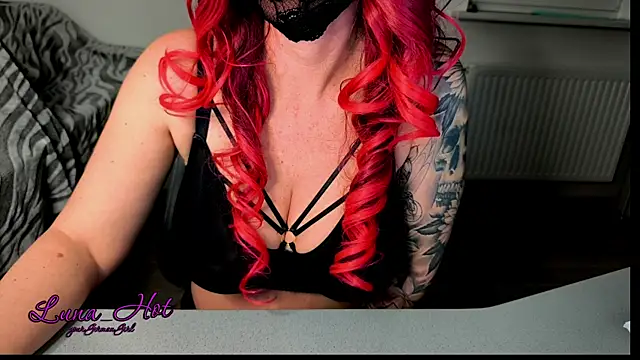 Lunalein online show from 24, 3, 2026