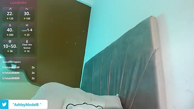  Ashley 33 online show from 14, 3, 2025