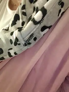 Loly2025 online show from 18, 12, 2025