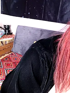 Loly2025 online show from 22, 2, 2026