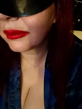 Loly2025 online show from 18, 4, 2026