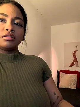 Snapshot of Dahiana_Giil chatting on 29, 9, 2025 Dahiana Giil online show from 29, 9, 2025