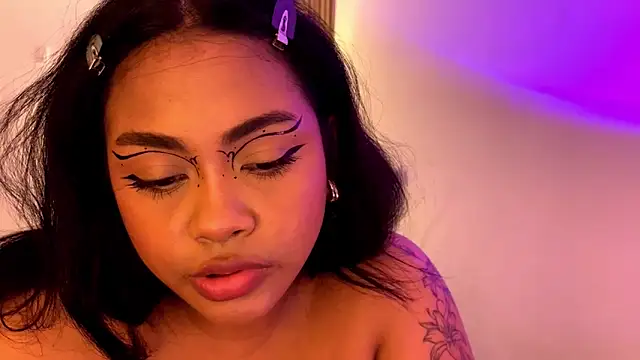 Dahiana Giil online show from 6, 5, 2026