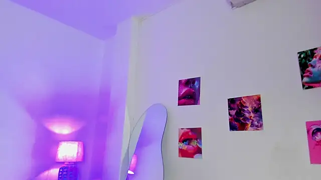 naomy 68 online show from 24, 10, 2025