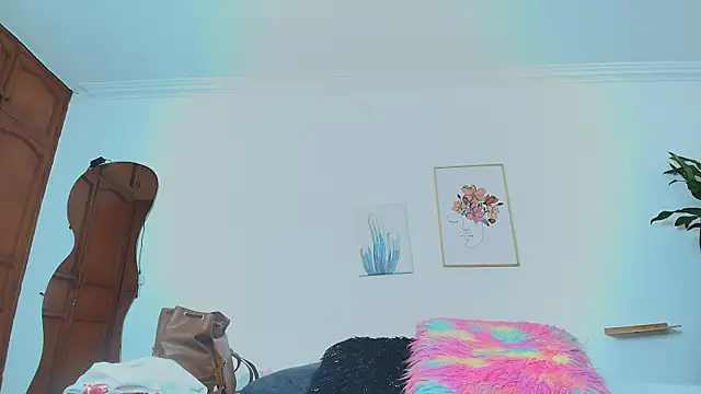 naomy 68 online show from 8, 3, 2025