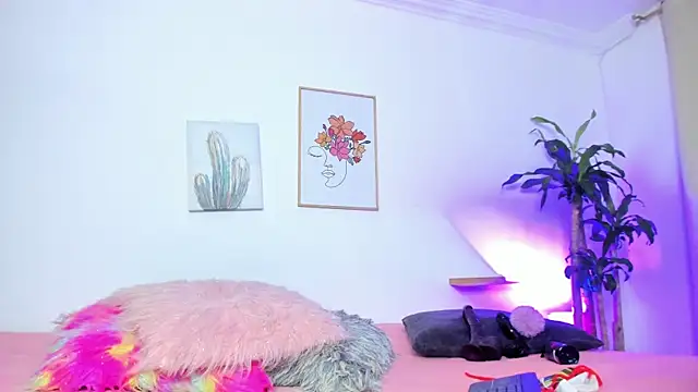 naomy 68 online show from 19, 3, 2025