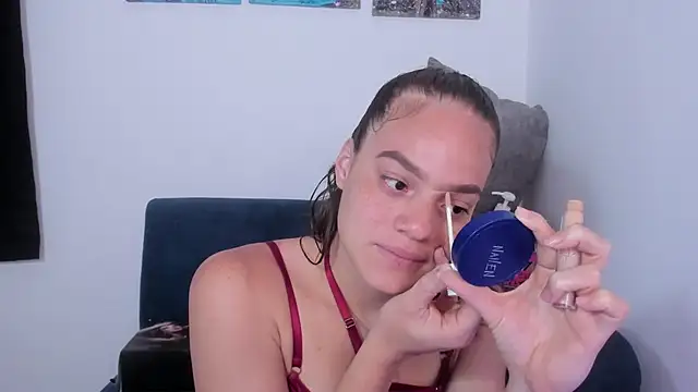 Baby Asshley online show from 3, 3, 2025