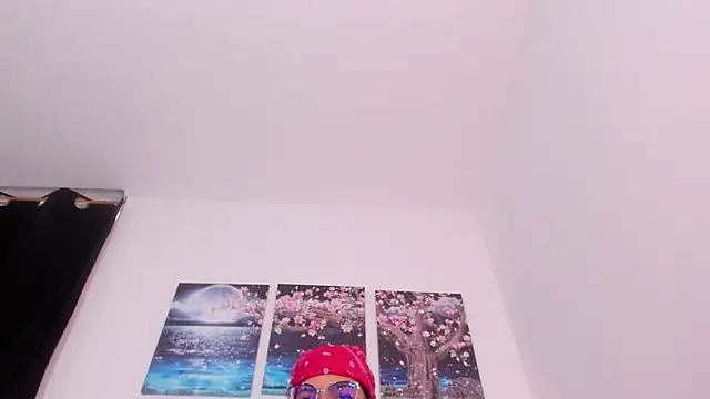 Baby Asshley online show from 4, 3, 2025