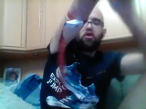 Snapshot of Andre35w chatting on 16, 12, 2025 Andre35w online show from 16, 12, 2025