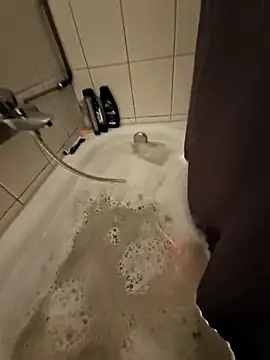 DerechteJunge online show from 11, 2, 2026