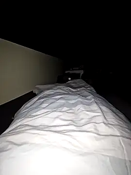 DerechteJunge online show from 28, 9, 2025