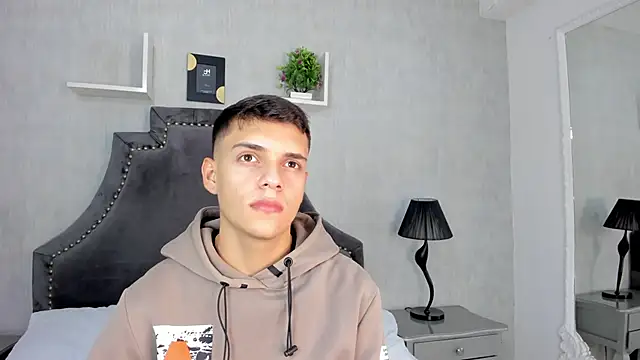 JacobRoberts1 online show from 24, 10, 2025