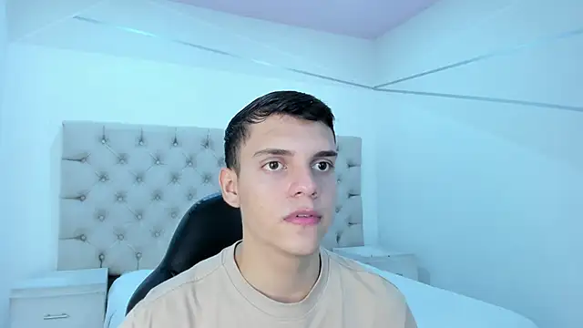 JacobRoberts1 online show from 16, 11, 2025