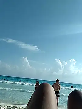 Snapshot of LOLAPONCE chatting on 14, 2, 2025 LOLAPONCE online show from 14, 2, 2025