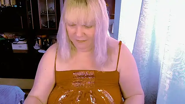 FlowerButterf online show from 4, 3, 2026