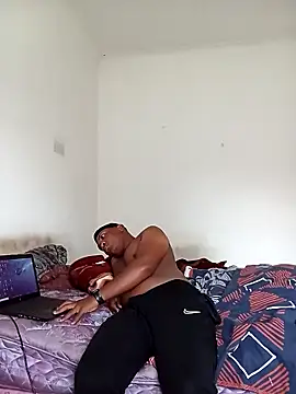 bosszonke123 online show from 8, 3, 2025