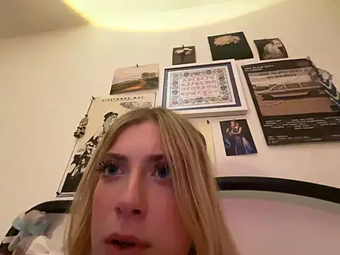 sinfulblonde1 online show from 27, 2, 2025