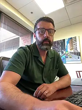 Snapshot of plaintreebull chatting on 15, 6, 2026 plaintreebull online show from 15, 6, 2026