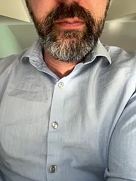 plaintreebull online show from 27, 2, 2026