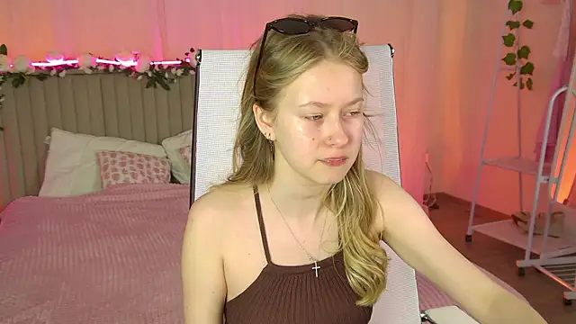 EveMundie online show from 8, 5, 2026