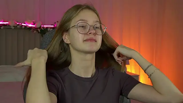 EveMundie online show from 1, 10, 2025