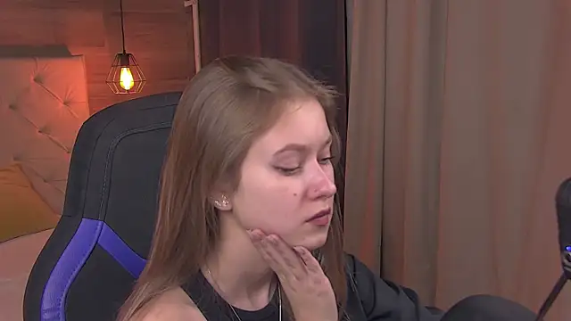 EveMundie online show from 22, 2, 2025