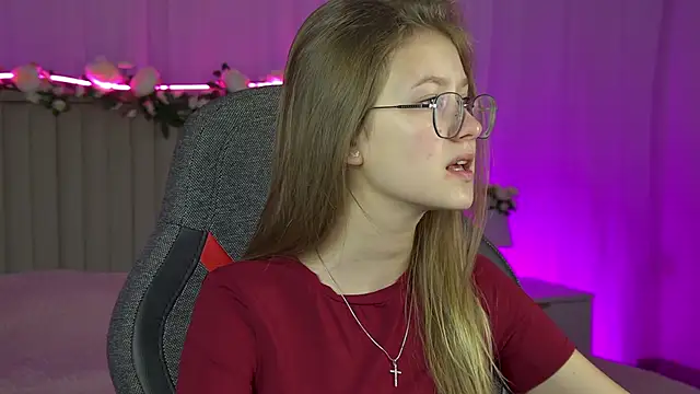 EveMundie online show from 15, 9, 2025