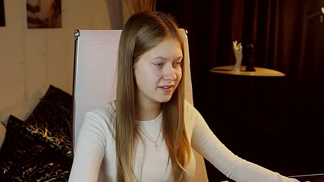 EveMundie online show from 18, 12, 2025