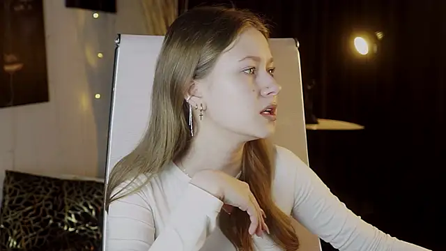 EveMundie online show from 7, 3, 2026