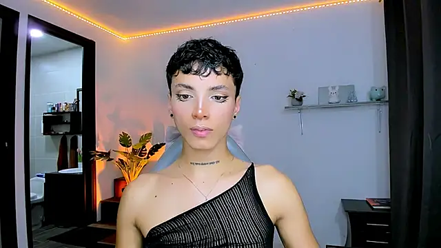 Snapshot of nilam_valker chatting on 7, 10, 2025 nilam valker online show from 7, 10, 2025