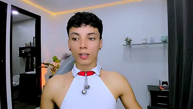 Snapshot of nilam_valker chatting on 27, 9, 2025 nilam valker online show from 27, 9, 2025