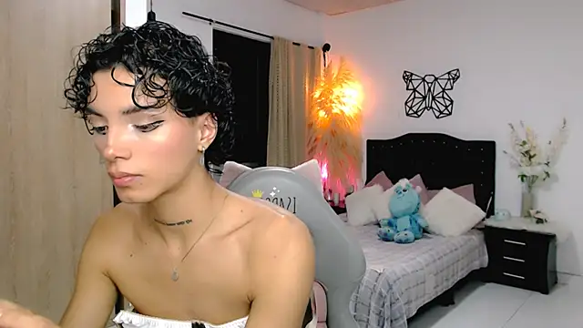 Snapshot of nilam_valker chatting on 24, 2, 2025 nilam valker online show from 24, 2, 2025