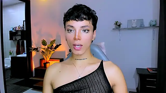 Snapshot of nilam_valker chatting on 12, 10, 2025 nilam valker online show from 12, 10, 2025