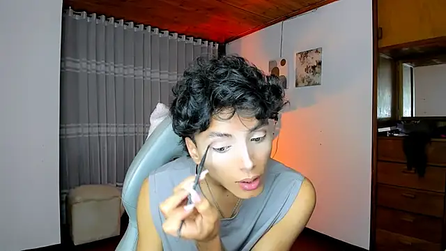 nilam valker online show from 25, 4, 2026