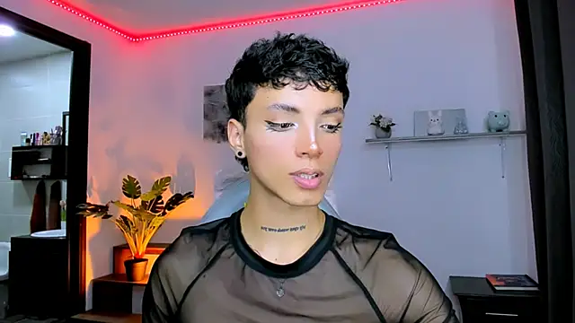 Snapshot of nilam_valker chatting on 3, 10, 2025 nilam valker online show from 3, 10, 2025