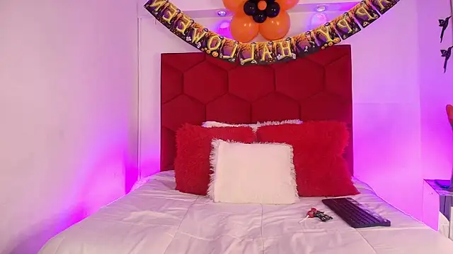 LoreleyNovoa online show from 8, 10, 2025