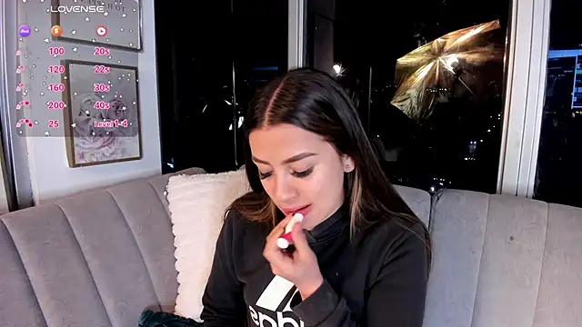 Ivanna West online show from 9, 7, 2026