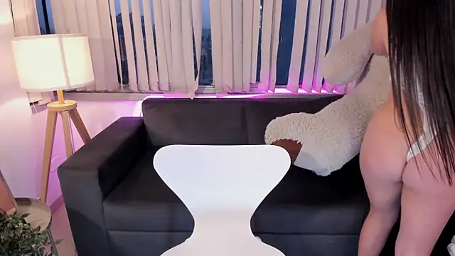 Ivanna West online show from 13, 3, 2025