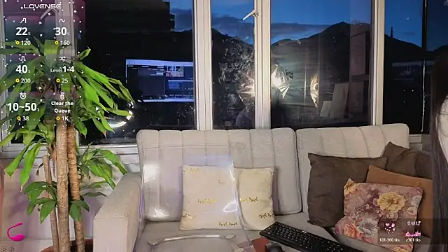 Ivanna West online show from 22, 10, 2025