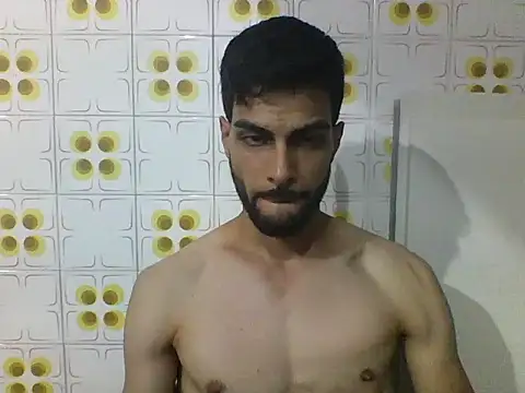 Gabrielteixeira120 online show from 13, 4, 2026