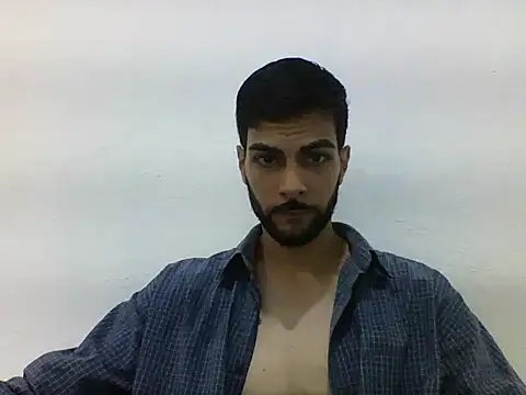 Gabrielteixeira120 online show from 10, 5, 2026