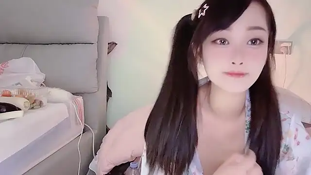 yueyue2003 online show from 21, 3, 2025