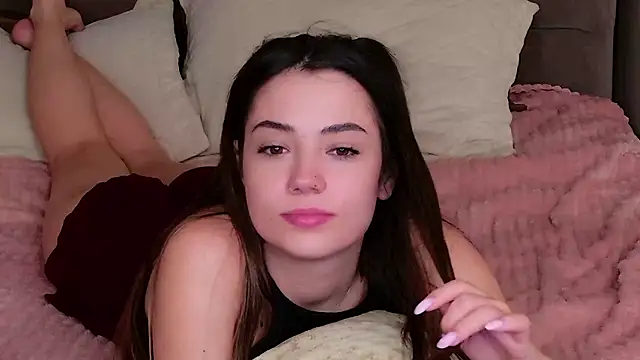 Alice Deleon online show from 22, 9, 2025