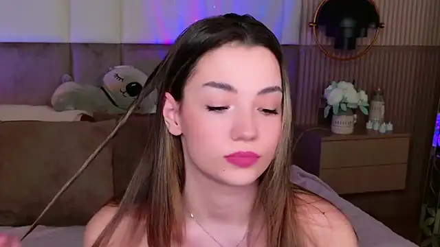 Alice Deleon online show from 21, 3, 2025