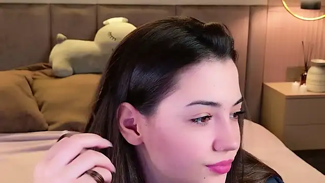 Alice Deleon online show from 8, 11, 2025